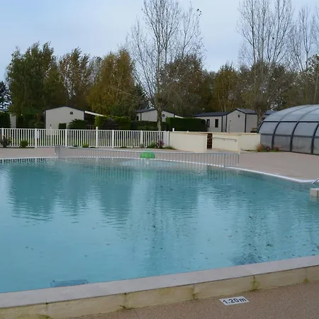 אתר קמפינג Riva Bella Chez Caraphou וויסטרהאם